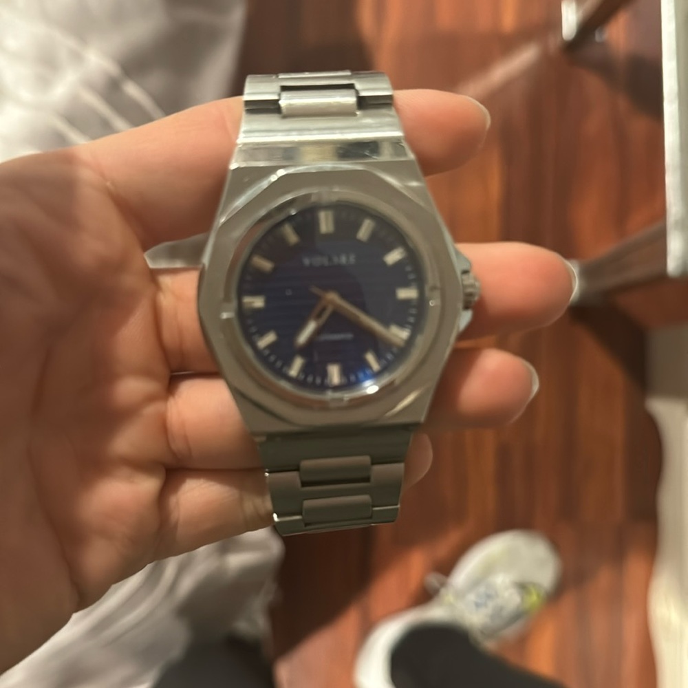 VOLARE MENS WATCH